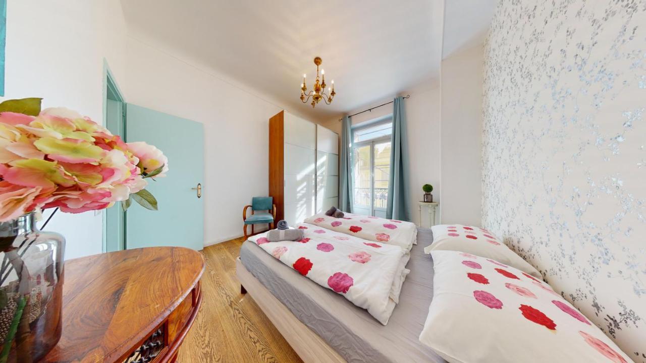 Apartment Les Fleurs Astoria Menton